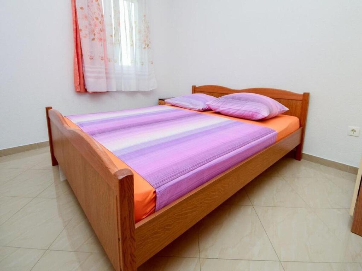 Apartments Vini Trogir Bagian luar foto