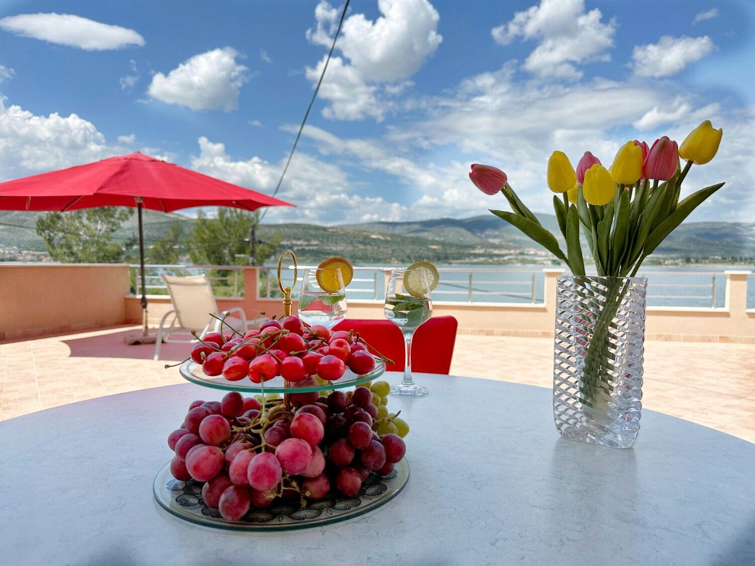 Apartments Vini Trogir Bagian luar foto
