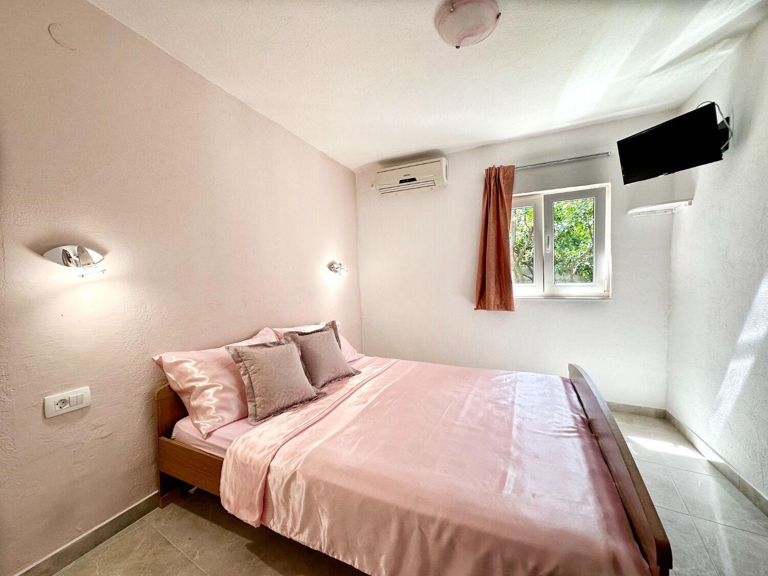 Apartments Vini Trogir Bagian luar foto