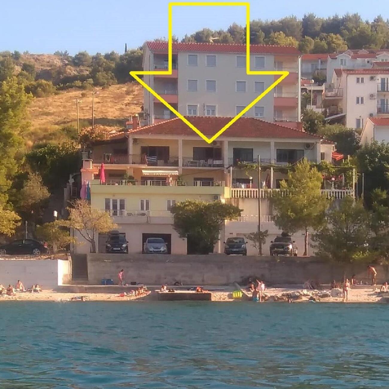 Apartments Vini Trogir Bagian luar foto